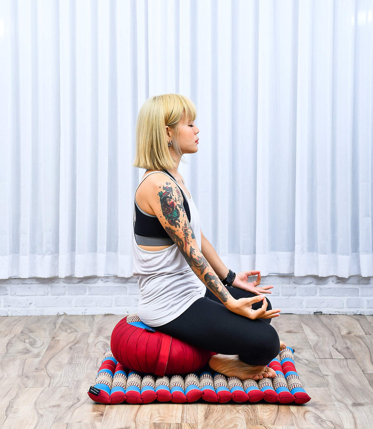 Meditation Cushion Zafu & Zabuton Set 28 x 28 inches Kapok Zazen (Sf27 - Blue, Red)