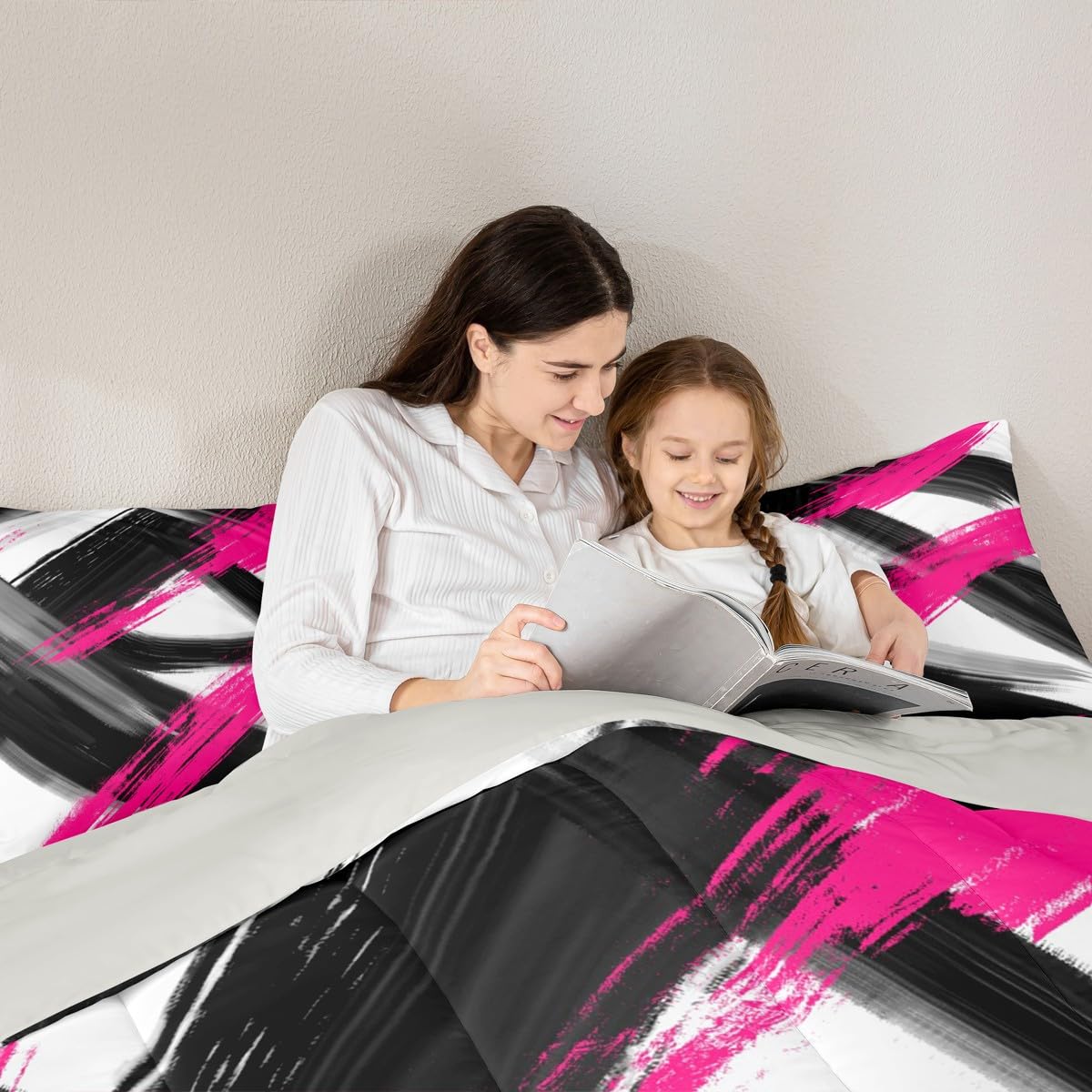 Black Hot Pink Comforter Set Twin Size Bedding Set (Multi 45690 / Twin)