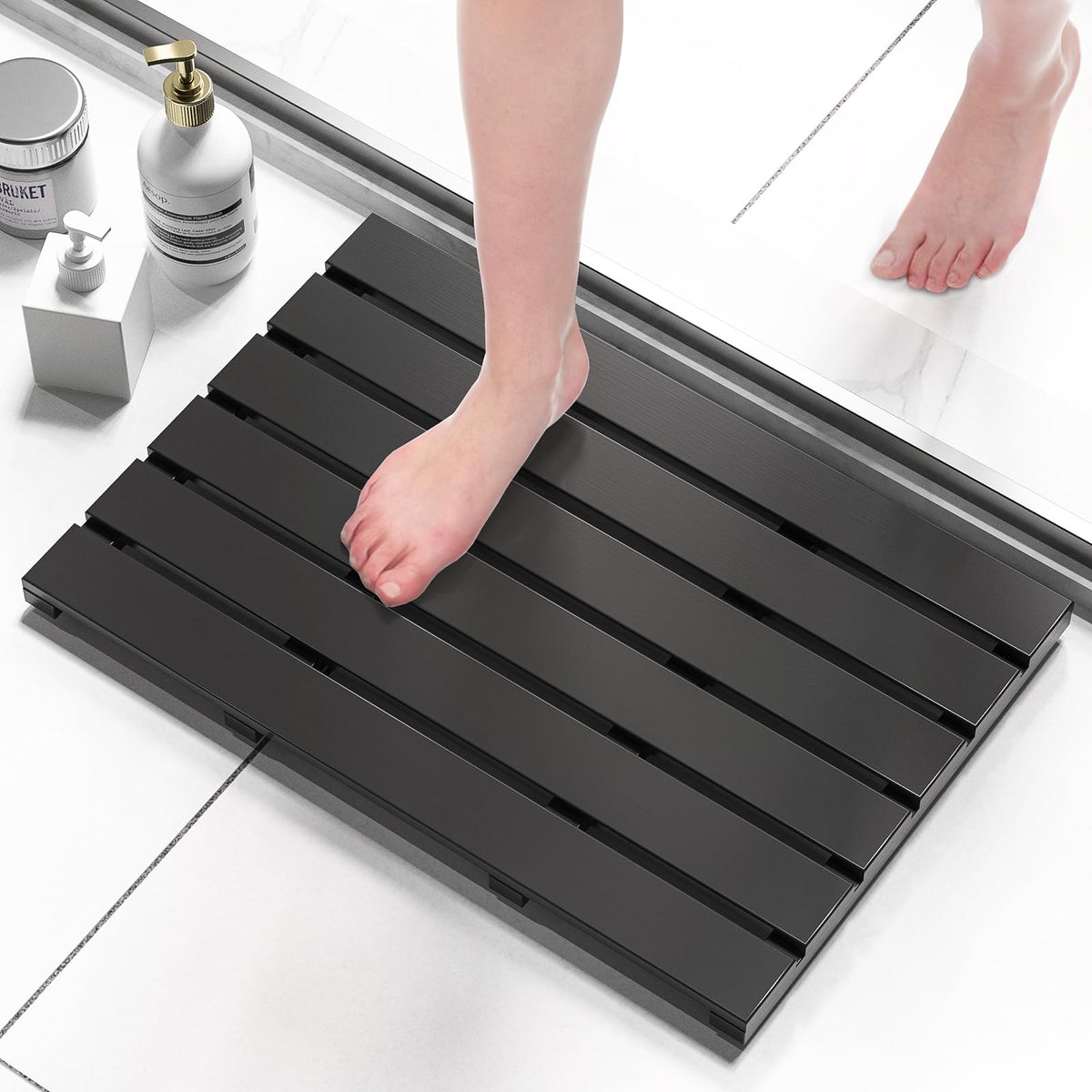 Wooden Bamboo Bath Shower Mat (Black / 21.3" x 14.2" (Rectangular))