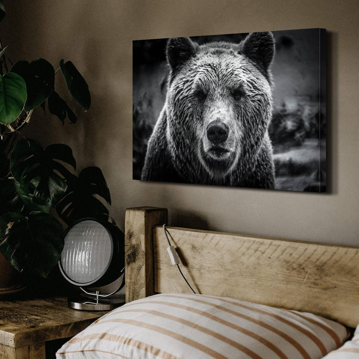 Bear Wall Art Black and White Wildlife Animal Picture Wall Decor Natural Bears Portrait Photo Prints Vintage Beast Painting Poster Safari Artwork for Living Room Bedroom Office Home Decoration 16x24” (24"L x 16"W / BKBEAR)