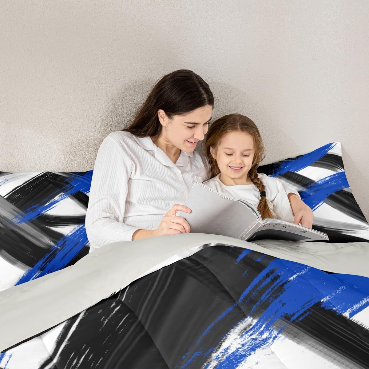 Black Blue Comforter Set Queen Size Abstract Geometric Bedding Set for Boys Girls Modern Minimalist Duvet Quilt Room Decor Breathable Soft Microfiber All Season 3Pcs with 2 Pillow Cases (Multi 45688 / Queen)