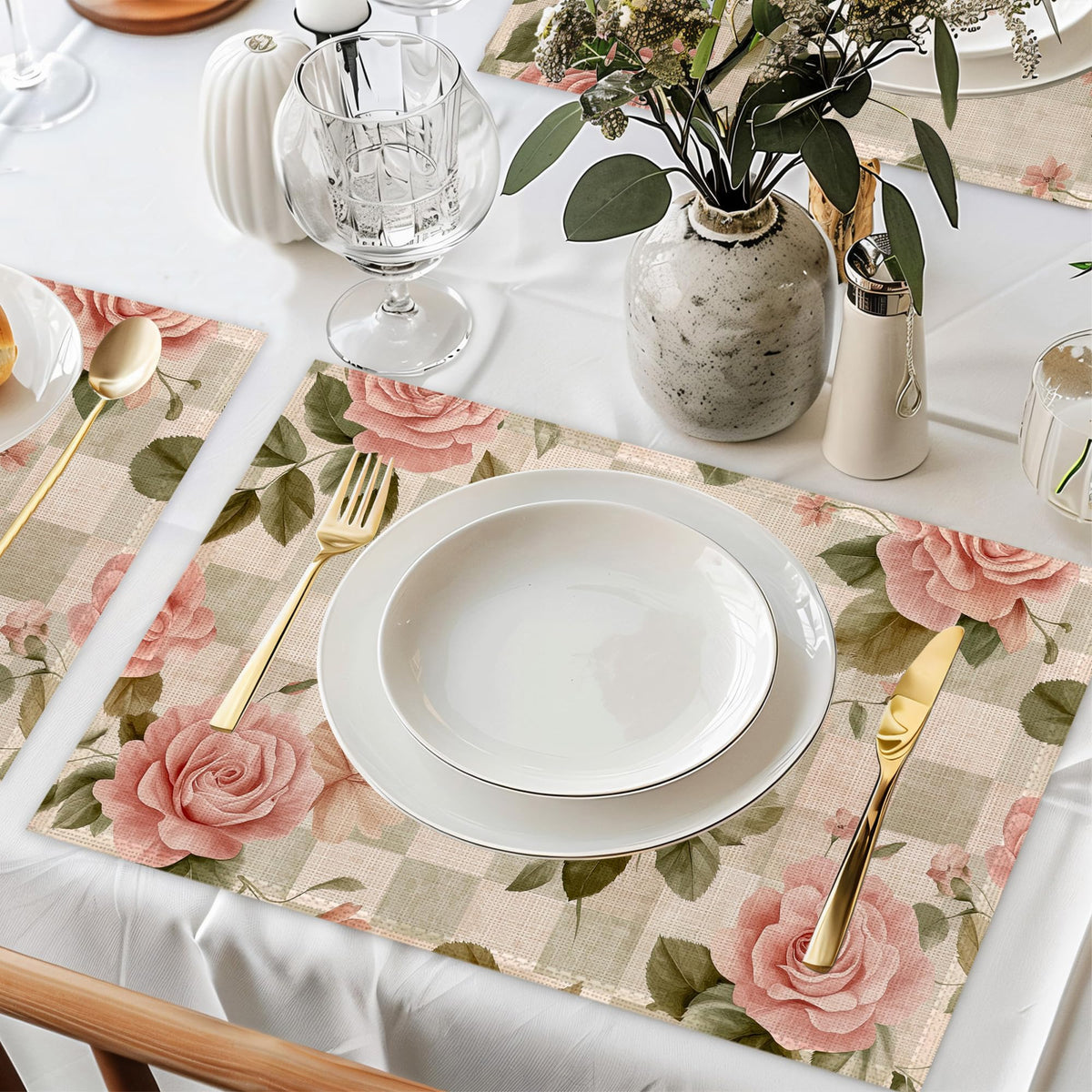 Retro Pink Roses Placemats Set of 6 (Retro Pink Roses)