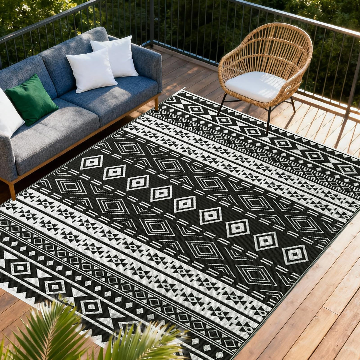 Black and White Tribal Outdoor Rug 6x9 ft Waterproof Mat for Patio RV (White & Black / 6x9 Feet)