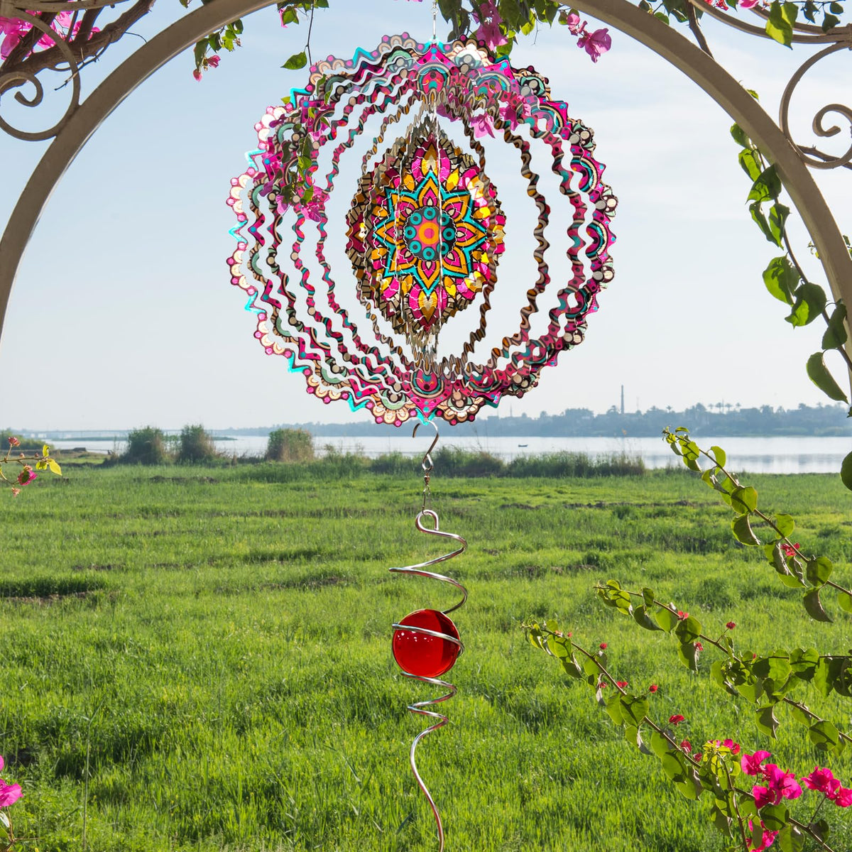 Mandala Blossom Wind Spinner (Mandala Blossom)