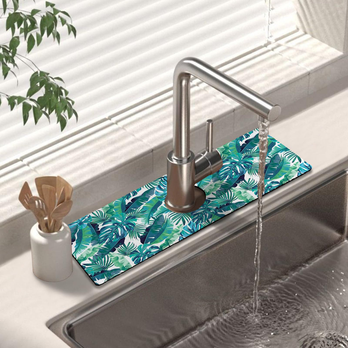Kitchen Sink Splash Guard Faucet Mat 15" X 5.5" Tropical Leavesl Absorbent Fast Drying Mat Faucet Draining Mat Sink Splash Guard Behind Faucet Drip Catcher for Kitchen Bathroom (15*5.5in / Leaf)
