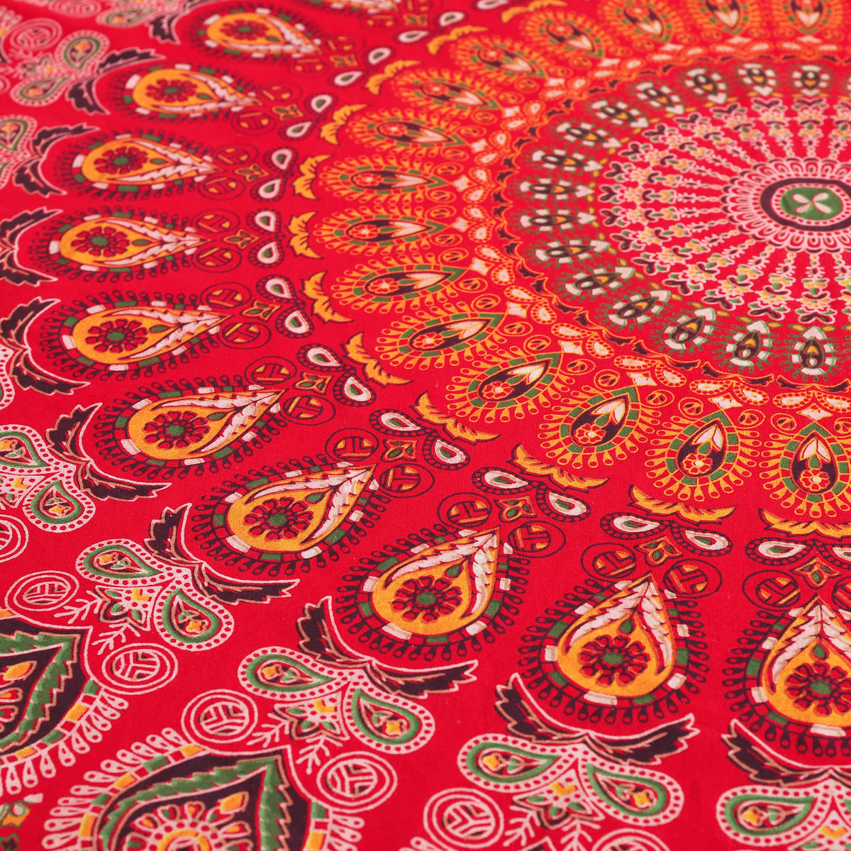 Round Tapestry Wall Hanging Ombre Hippie Mandala Bohemian Hippy Intricate Indian Tapestries Tablecloth 50 Inches (Red_Yellow / 50"L x 50"W)