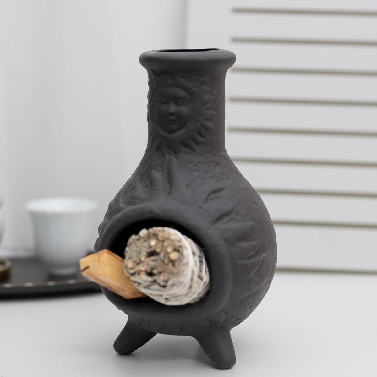 Sun Face Palo Santo Holder (Black -Sun Face Palo Santo Holder)