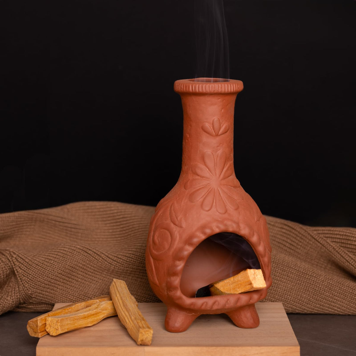 Handmade Palo Santo & Sage Burning Dish (Terracotta -Flower Palo Santo Holder)