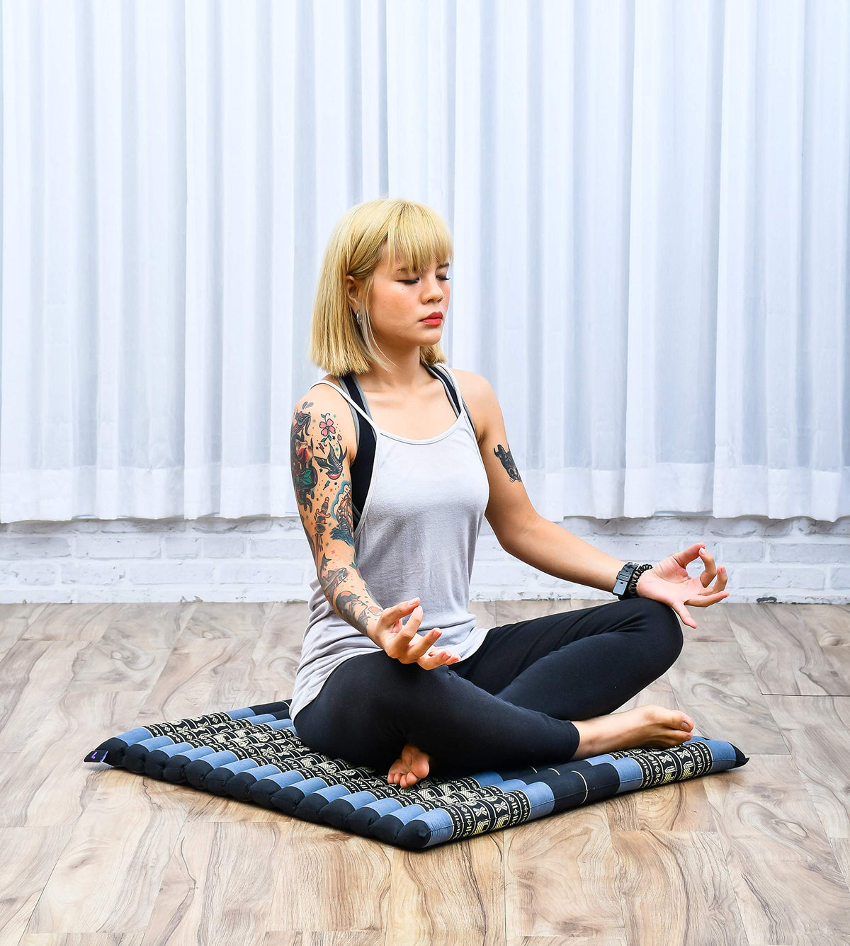 Zabuton Meditation Mat 28 x 28 inches (Sf15 - Blue)