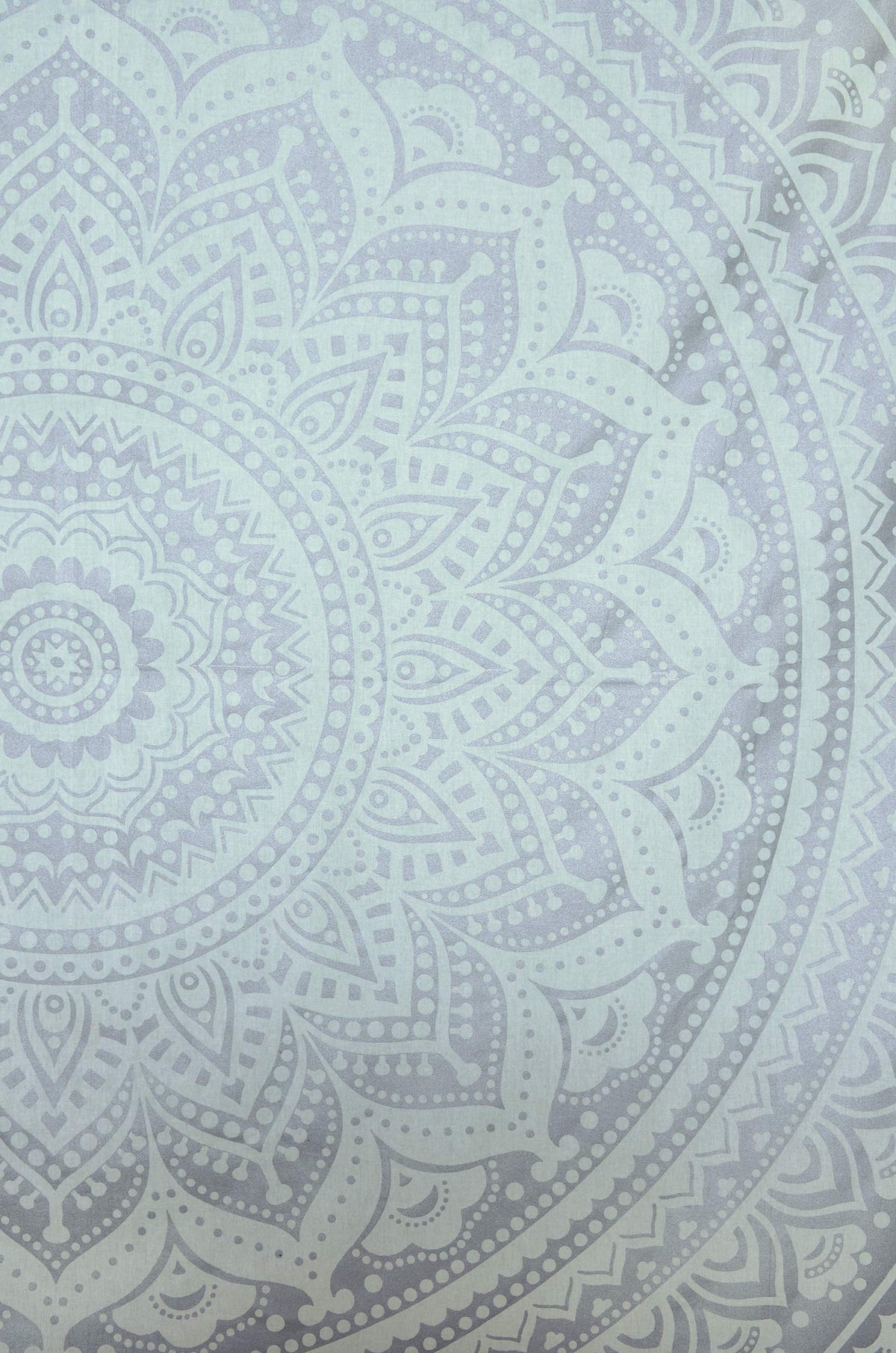 Tapestry Wall Hanging Hippie Ombre Metallic Mandala Bohemian Hippy Intricate Indian Tapestries Bedspread 84 x 90 Inches (90"L x 84"W / Silver)