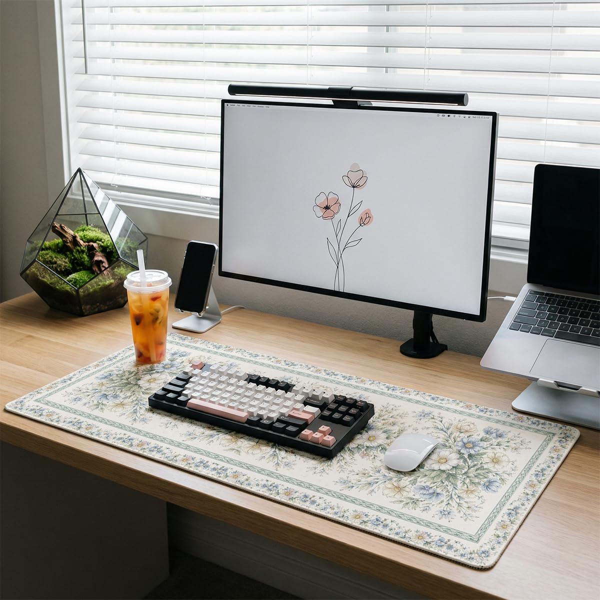 Vintage Floral Large Gaming Mouse Pad Blue Flowers Country Botanical Desk Mat (Vintage Floral / 35.4L x 15.7W inches)