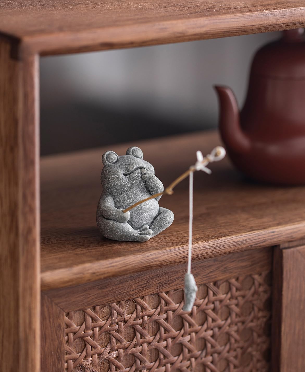 Cute Animal Fishing Statue Sandstone Sitting Fisherman Figurines