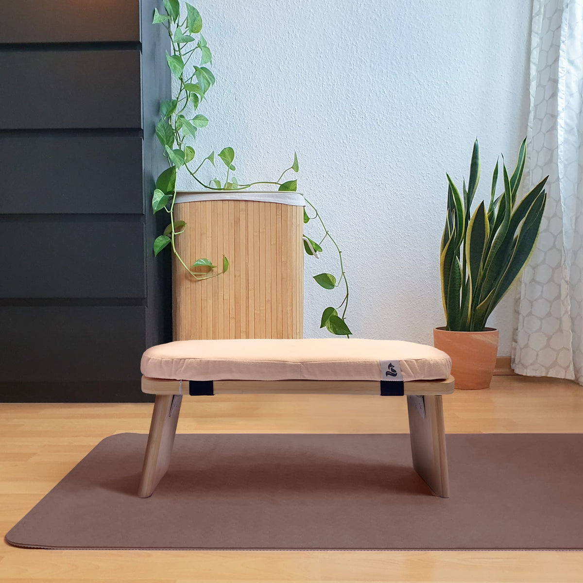 Meditation Bench (Small / Peach)