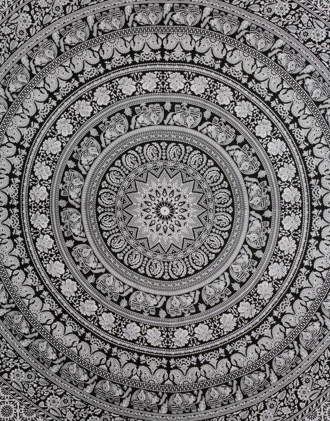 Wall Tapestry (Black and White / 50"L x 60"W)