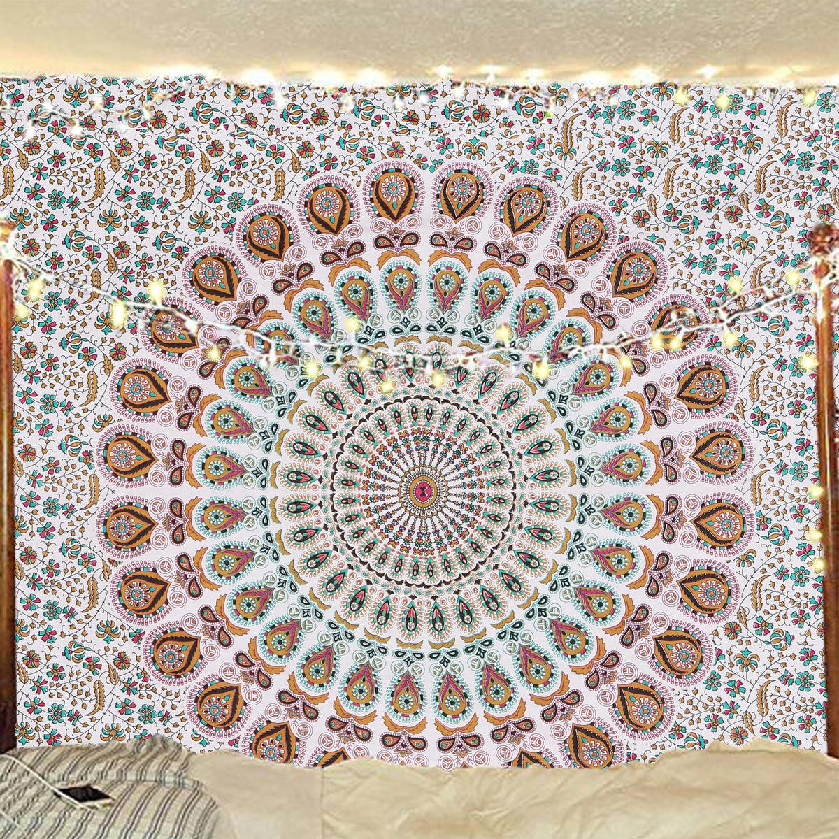 Organic Cotton (Floral Gold / 72"L x 54"W)